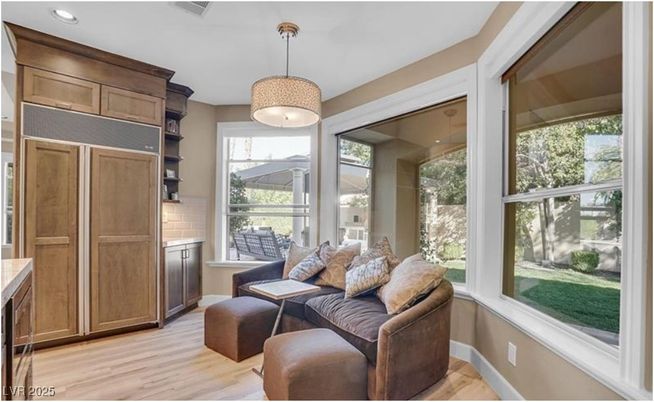 Interior, Living room, Pendant Lights, Recessed Lighting, Wood Texture Flooring