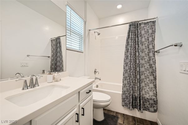 Bathroom, Interior, Recessed Lighting, Wood Texture Flooring