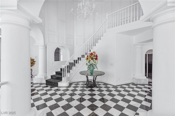 Chandelier, Interior, Marble