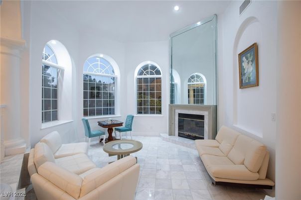 Fireplace, Interior, Living room, Recessed Lighting