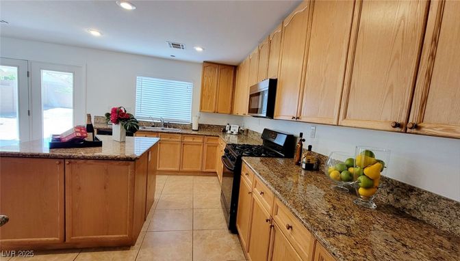 Interior, Kitchen, Recessed Lighting