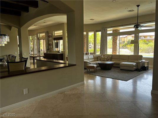 Interior, Living room, Pendant Lights, Recessed Lighting, Wooden Beams