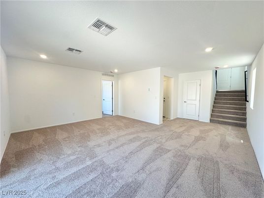 Empty room, Interior, Recessed Lighting