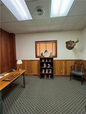 Home Office, Interior
