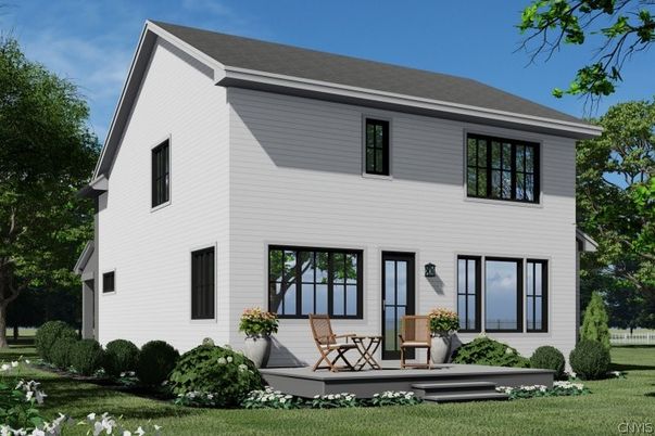Exterior, Facade, Farmhouse