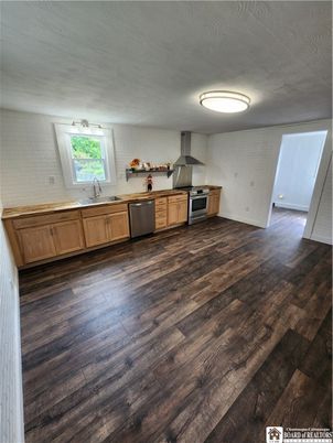 Interior, Kitchen, Stainless Steel Appliances, Wood Texture Flooring