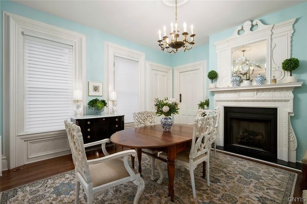 Chandelier, Dining room, Fireplace, Interior, Wood Texture Flooring