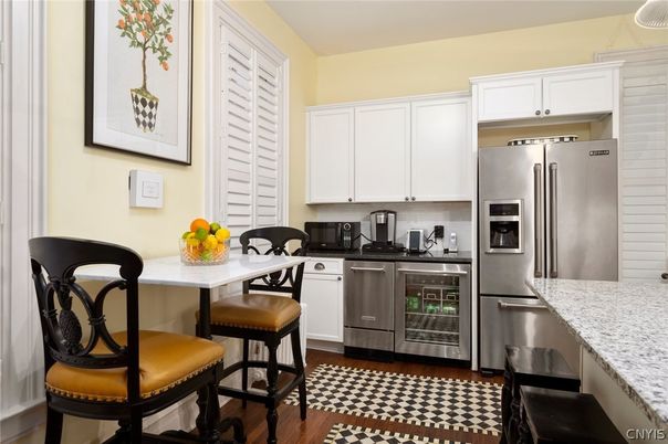 Dining room, Interior, Kitchen, Stainless Steel Appliances, Wood Texture Flooring