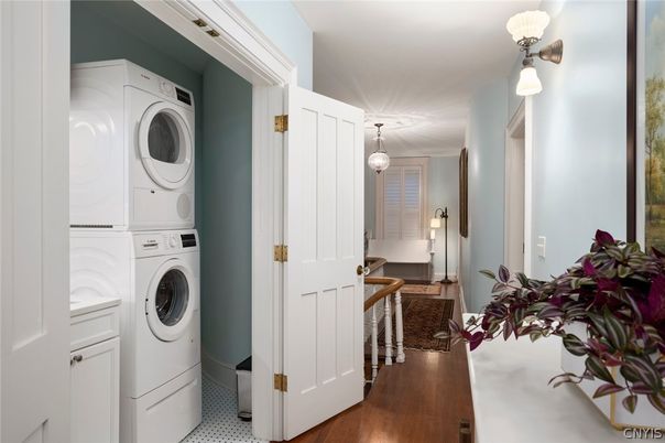 Interior, Pendant Lights, Utility Closets, Washer, Wood Texture Flooring