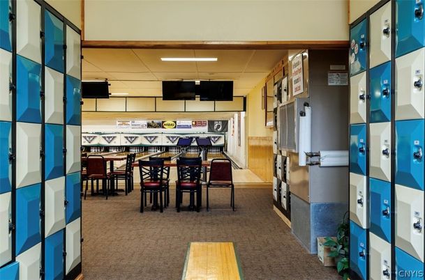 Dining room, Interior