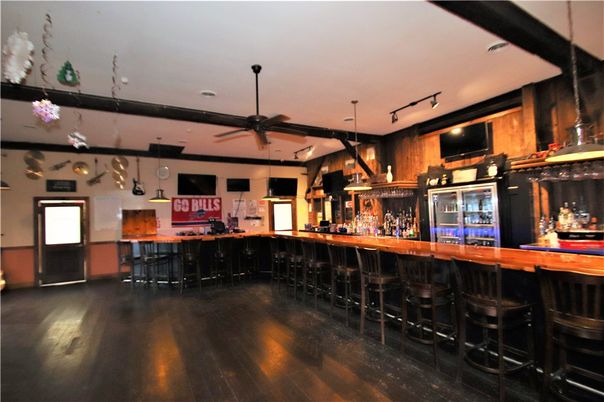 Interior, Pendant Lights, Wood Texture Flooring
