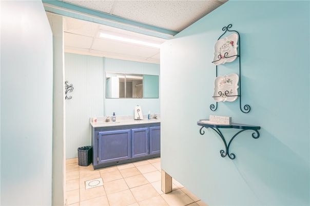 Bathroom, Interior