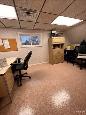 Home Office, Interior
