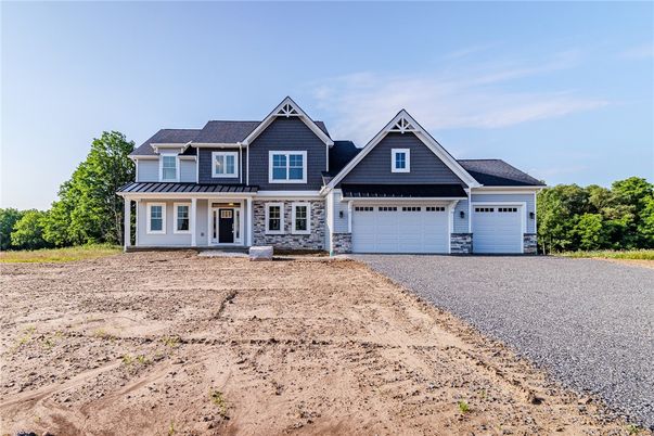 Attached, Exterior, Facade, Farmhouse