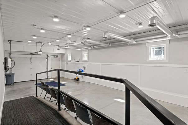 Dining room, Interior