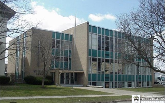 Exterior, Facade, Condo Building