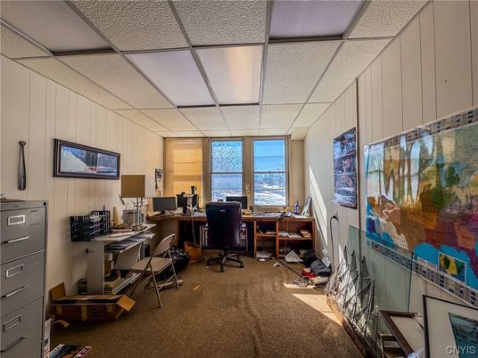 Home Office, Interior