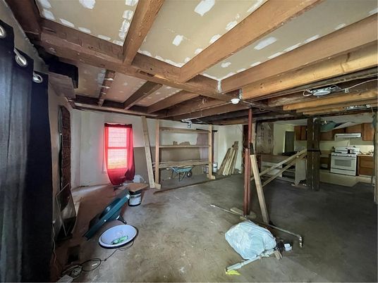 Interior, Wooden Beams