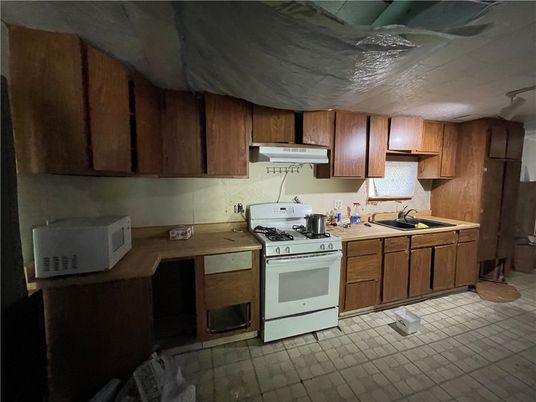 Interior, Kitchen
