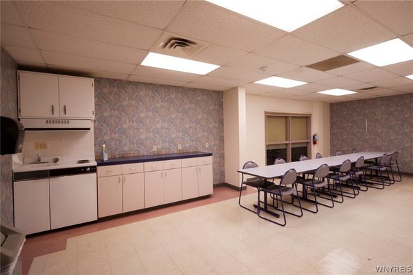 Dining room, Interior, Kitchen, Recessed Lighting
