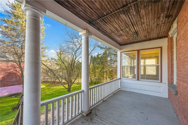 Exterior, Wood Texture Flooring