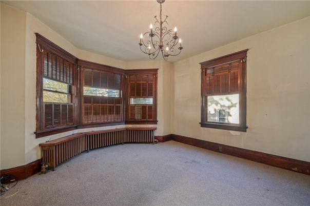 Chandelier, Empty room, Interior