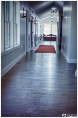 Interior, Pendant Lights, Wood Texture Flooring