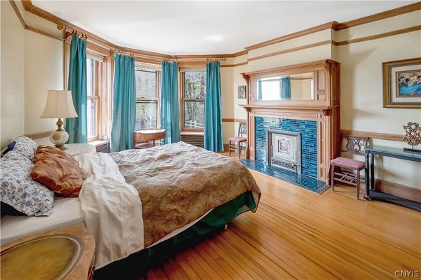 Bedroom, Fireplace, Interior, Wood Texture Flooring