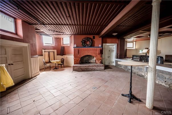 Fireplace, Interior