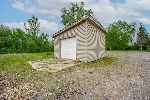 Backyard, Detached Garage, Exterior