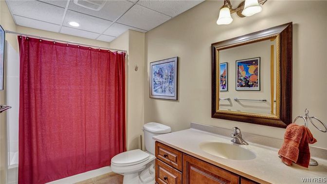Bathroom, Interior, Recessed Lighting