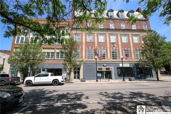 Exterior, Facade, Brick Facade, Rowhouse