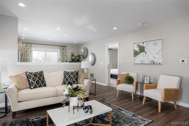 Interior, Living room, Recessed Lighting, Wood Texture Flooring