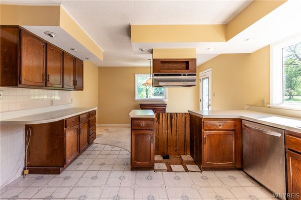 Interior, Kitchen, Marble, Pendant Lights, Recessed Lighting
