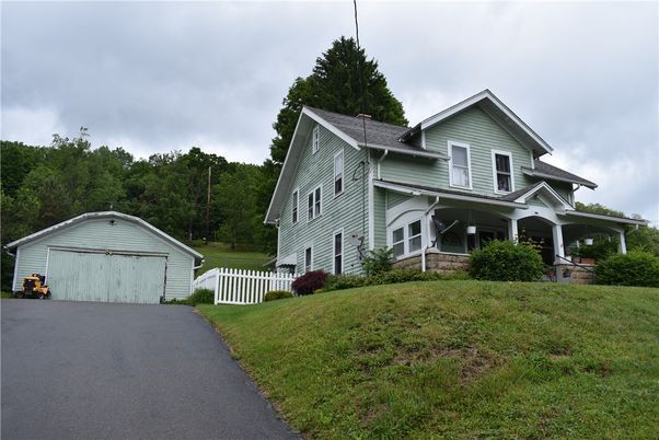 Detached Garage, Exterior, Facade, Farmhouse