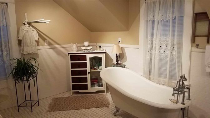 Bathroom, Free Standing Baths, Interior
