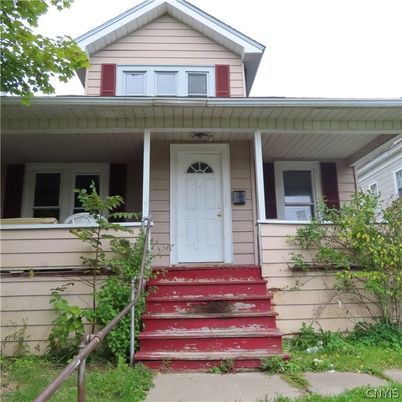 Exterior, Facade, American Craftsman