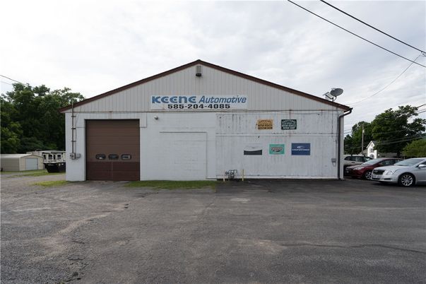 Detached Garage, Exterior