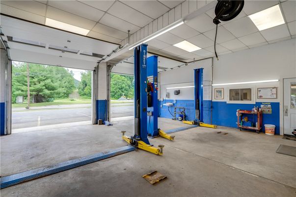 Fitness Equipment, Garage, Interior