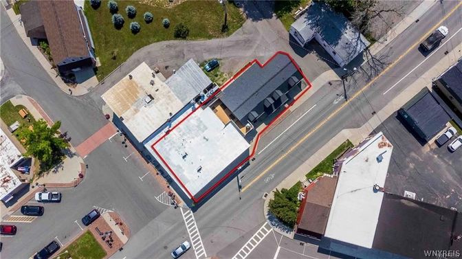 Exterior, Drone