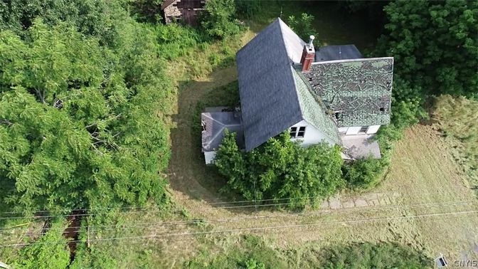 Exterior, Drone