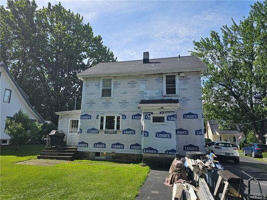 Exterior, Facade, None