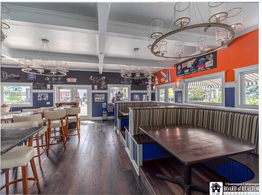Chandelier, Dining room, Interior, Pendant Lights, Wood Texture Flooring