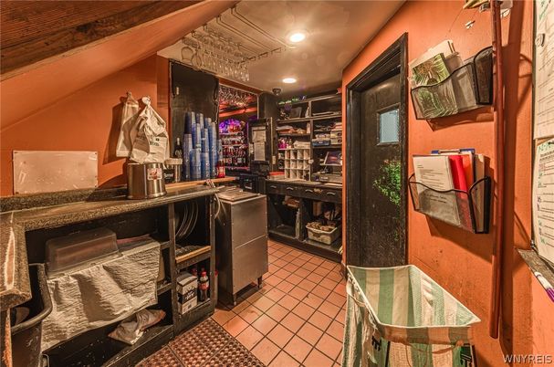 Interior, Recessed Lighting, Walk-in Closets