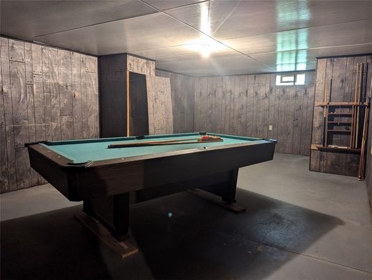 Billiard Table, Game Room, Interior, Wooden Walls