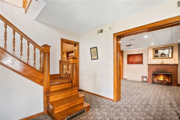Fireplace, Interior, Recessed Lighting