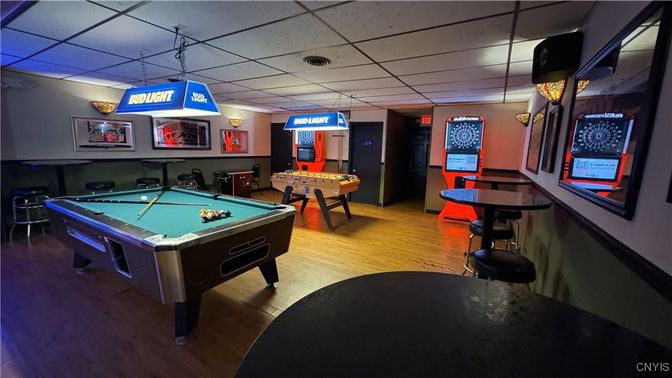 Billiard Table, Game Room, Interior, Wood Texture Flooring