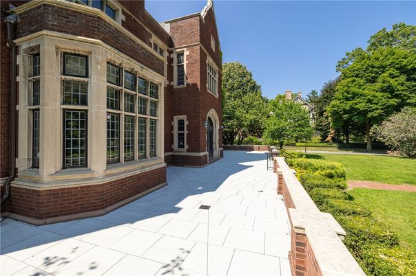 Exterior, Facade, Brick Facade, Rowhouse