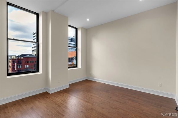 Empty room, Interior, Recessed Lighting, Wood Texture Flooring