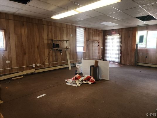 Empty room, Interior, Recessed Lighting, Wooden Walls